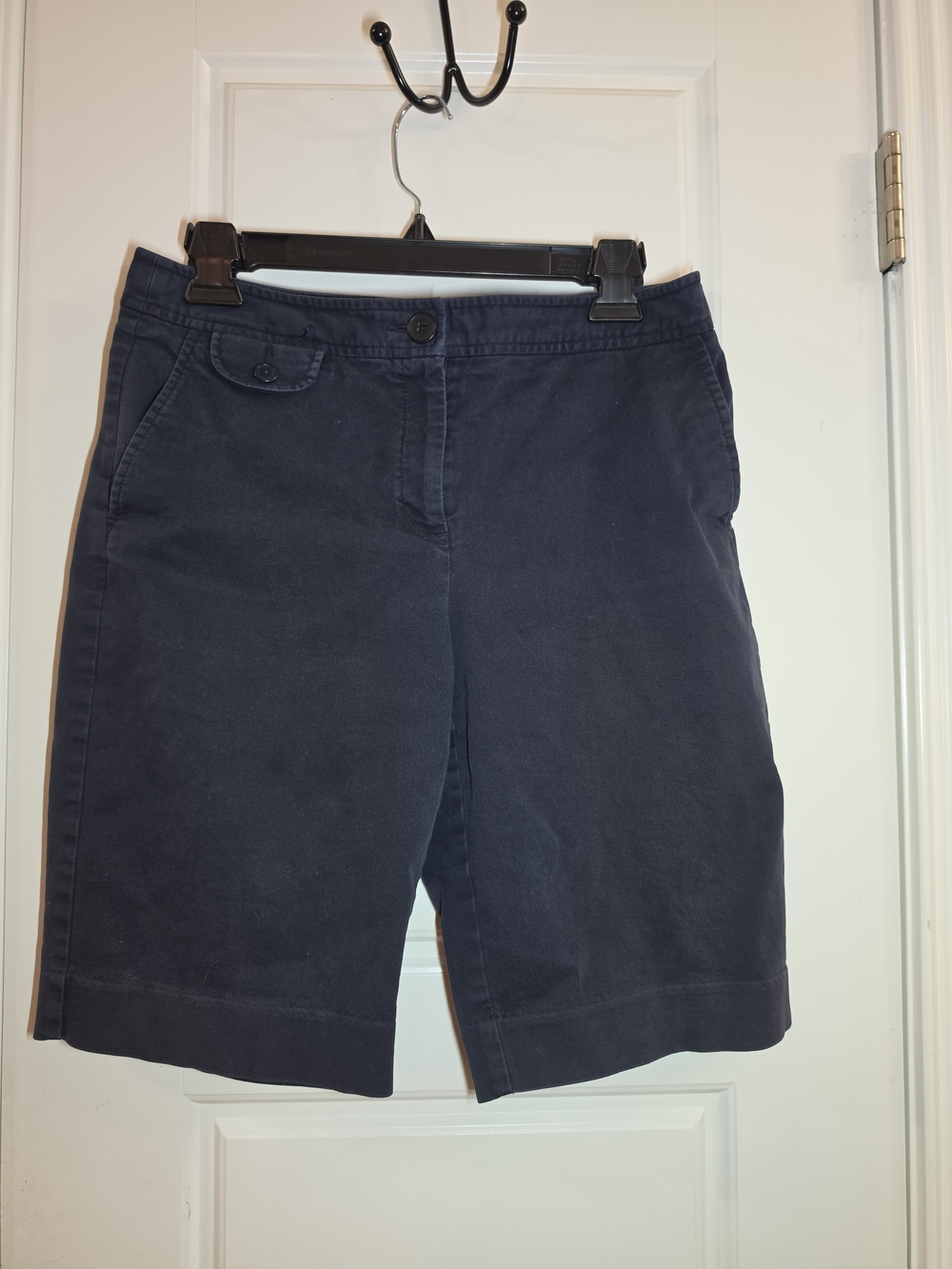 Talbots Stretch Bermuda Walking Shorts Navy Blue Womens Size 8 cotton spandex